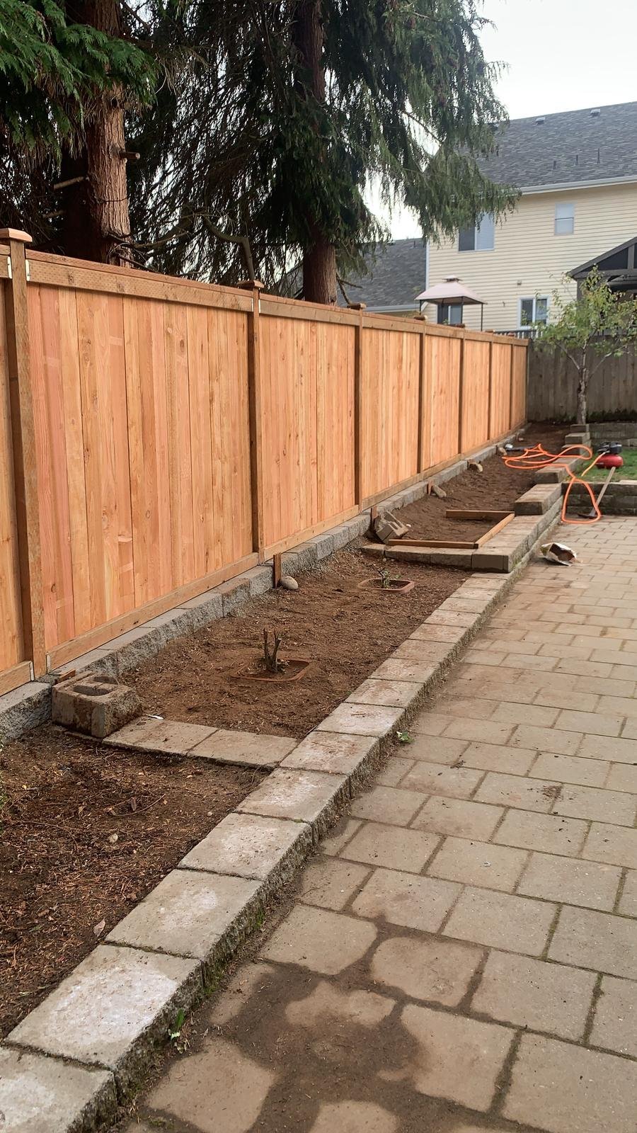 carlos landscaping 55.jpeg